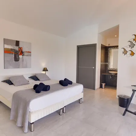 Willa Padulaccia By Pinarello Services *