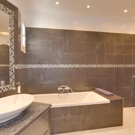 Padulaccia By Pinarello Services Pinarellu